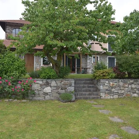 Villa Atmospheric Villa And Large Garden On Orta Lake