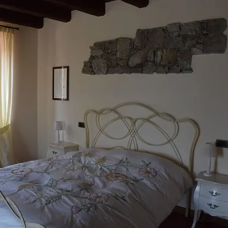 Atmospheric Villa And Large Garden On Orta Lake Villa Arto Centonara