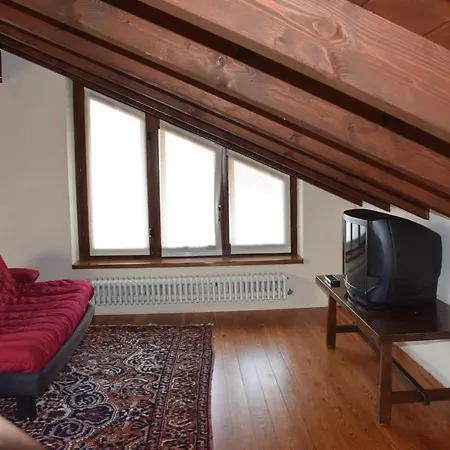 Atmospheric Villa And Large Garden On Orta Lake