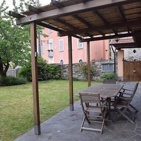 Atmospheric Villa And Large Garden On Orta Lake Arto Centonara
