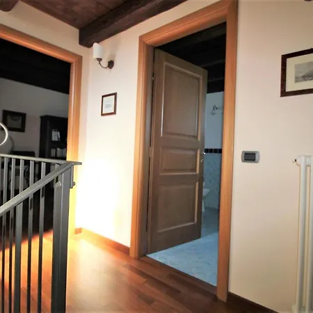 Villa Atmospheric Villa And Large Garden On Orta Lake *