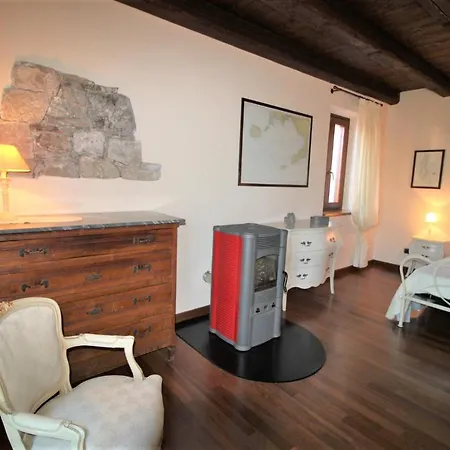Atmospheric Villa And Large Garden On Orta Lake Arto Centonara