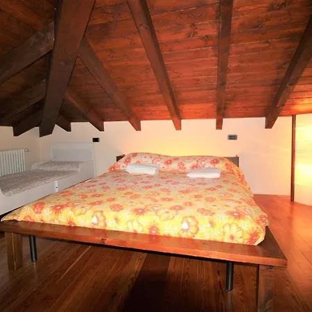 Villa Atmospheric Villa And Large Garden On Orta Lake