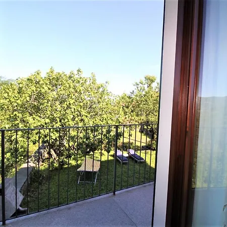 Atmospheric Villa And Large Garden On Orta Lake * Arto Centonara