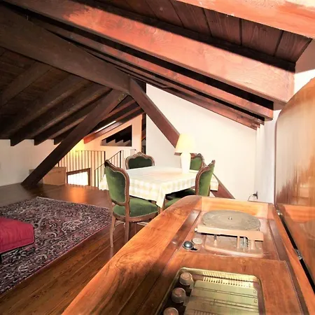 Villa Atmospheric Villa And Large Garden On Orta Lake Arto Centonara