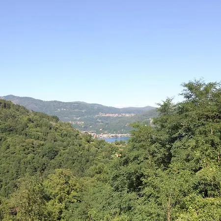 Villa Atmospheric Villa And Large Garden On Orta Lake Arto Centonara