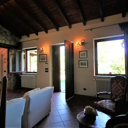 Atmospheric Villa And Large Garden On Orta Lake